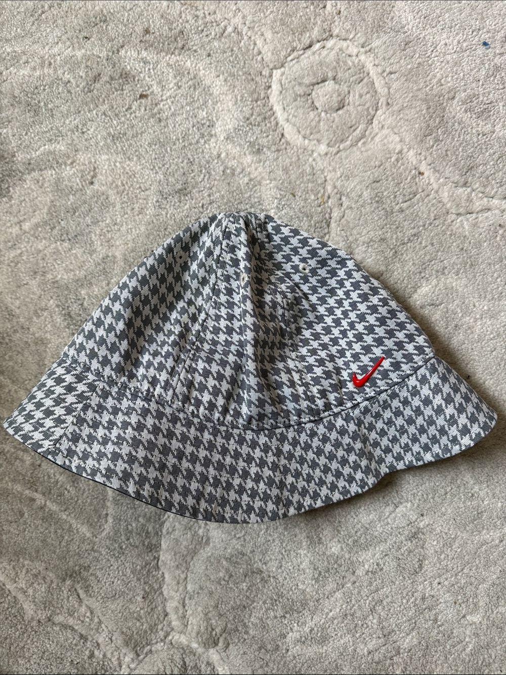 Nike Grey Houndstooth Bucket Hat with Orange Swoosh